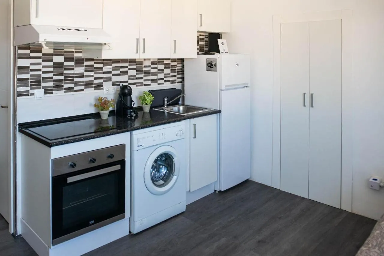 Casa Zoe - Apartamentos En Suite Budha - Buenas Vibras! Edificio #Lasnaciones 베날마데나코스타 0*,