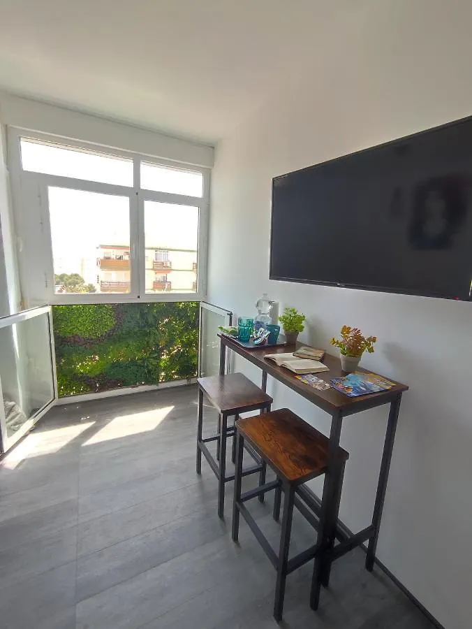 아파트 Casa Zoe - Apartamentos En Suite Budha - Buenas Vibras! Edificio #Lasnaciones 베날마데나코스타 스페인