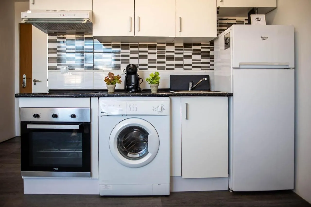 Casa Zoe - Apartamentos En Suite Budha - Buenas Vibras! Edificio #Lasnaciones Benalmádena