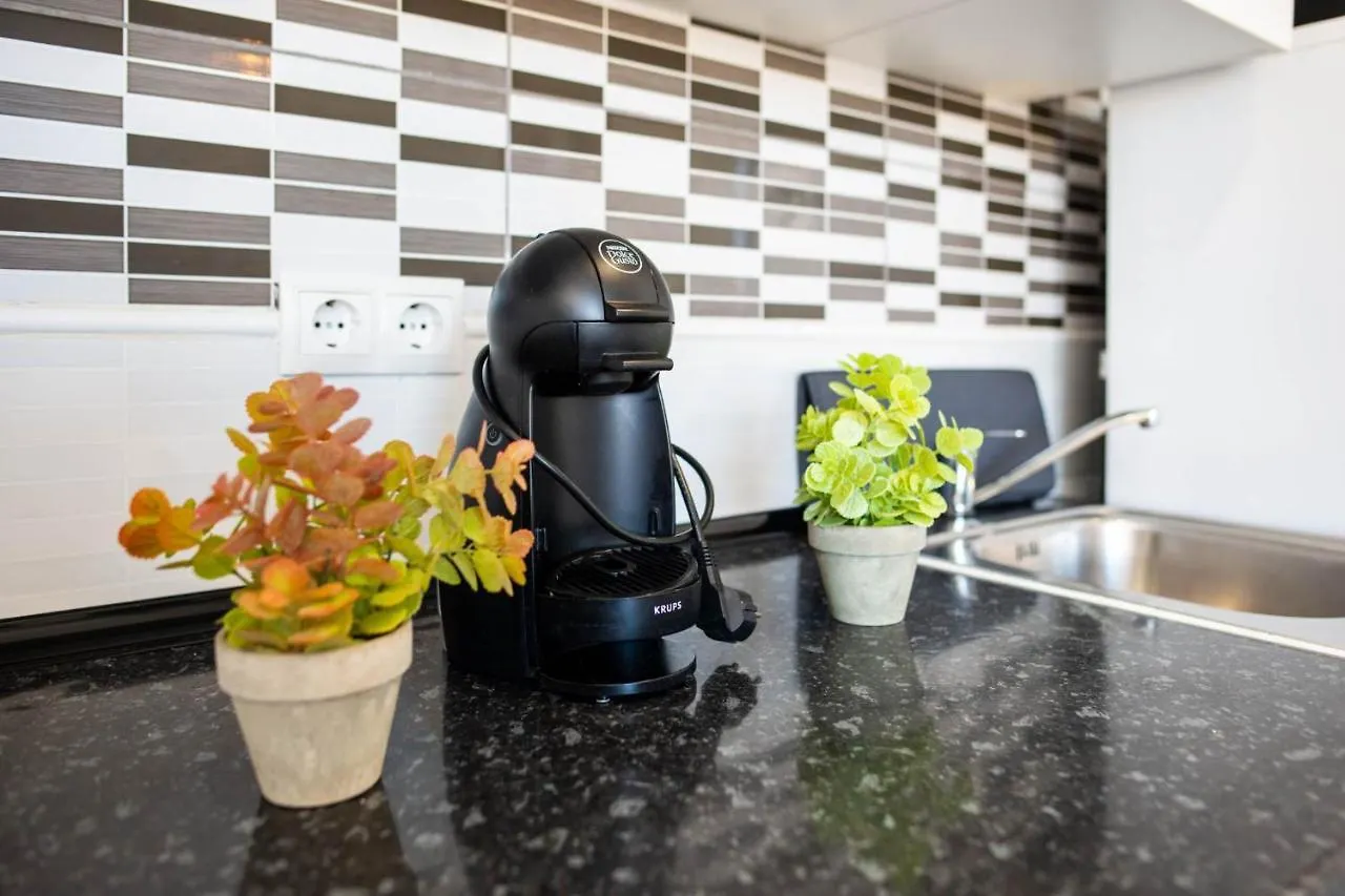 Casa Zoe - Apartamentos En Suite Budha - Buenas Vibras! Edificio #Lasnaciones Benalmádena 0*,