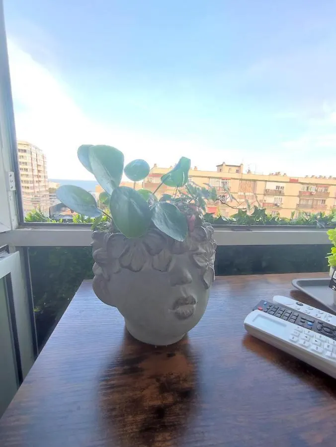 Casa Zoe - Apartamentos En Suite Budha - Buenas Vibras! Edificio #Lasnaciones Benalmádena