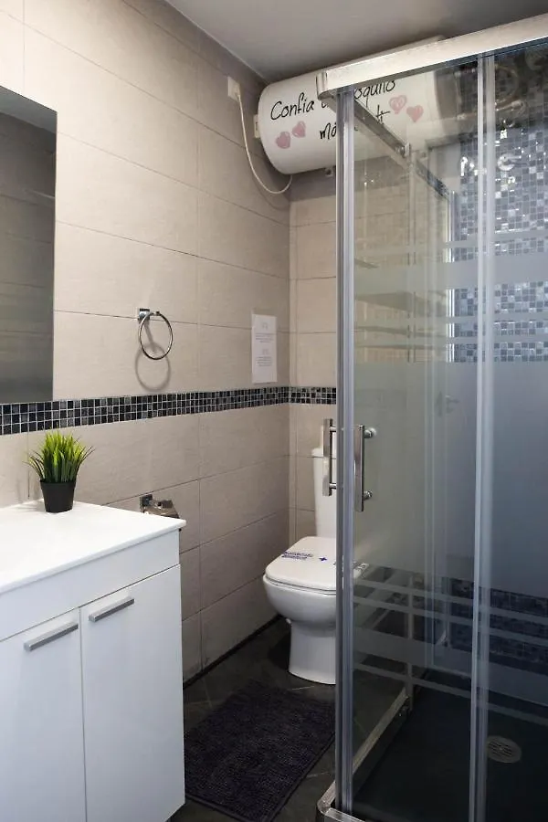 Casa Zoe - Apartamentos En Suite Budha - Buenas Vibras! Edificio #Lasnaciones Benalmádena