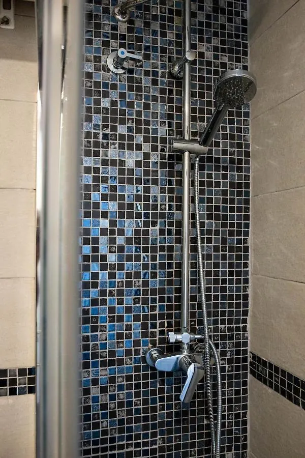 Casa Zoe - Apartamentos En Suite Budha - Buenas Vibras! Edificio #Lasnaciones Benalmádena