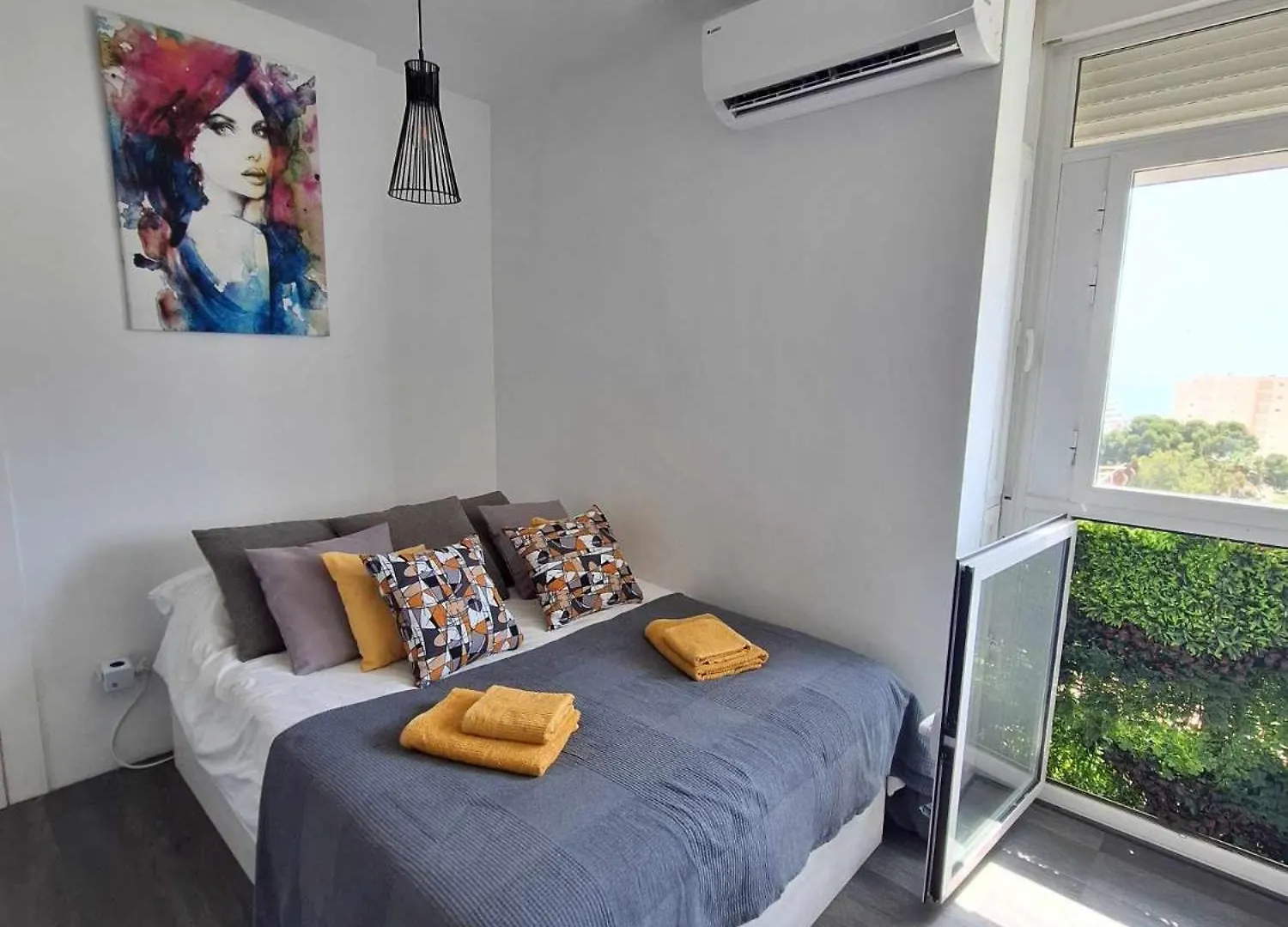 Casa Zoe - Apartamentos En Suite Budha - Buenas Vibras! Edificio #Lasnaciones Benalmádena
