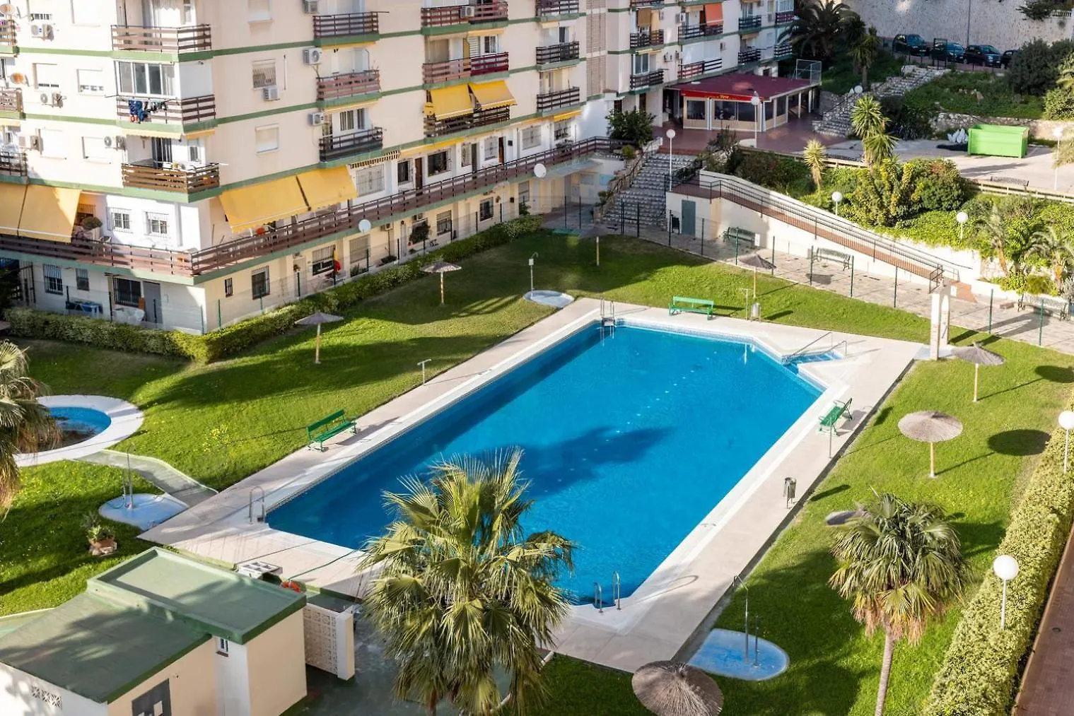 Casa Zoe - Apartamentos En Suite Budha - Buenas Vibras! Edificio #Lasnaciones Benalmádena