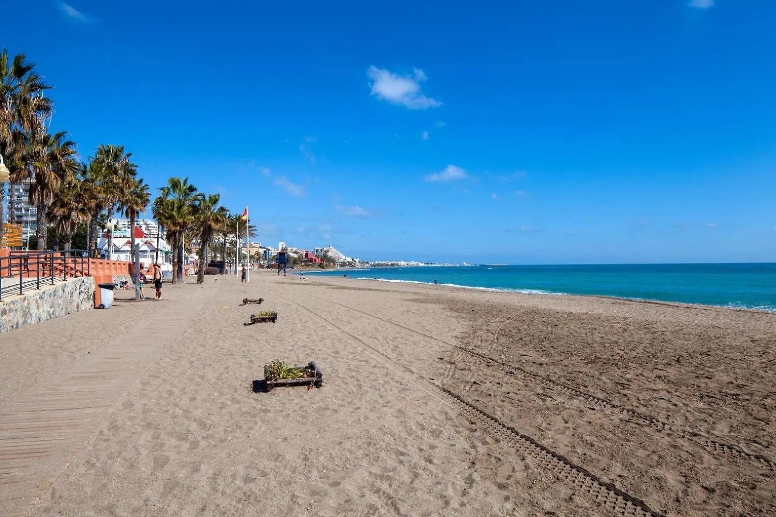Casa Zoe - Apartamentos En Suite Budha - Buenas Vibras! Edificio #Lasnaciones Benalmádena